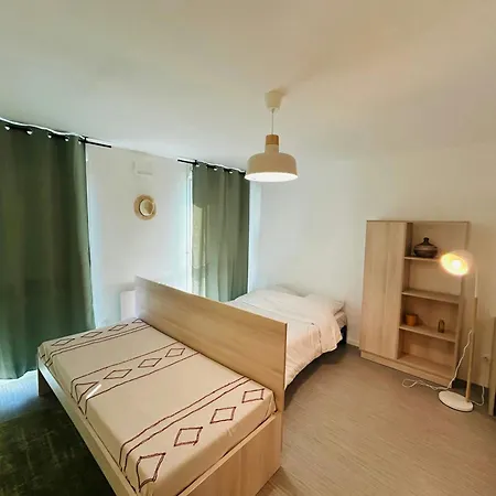 Moderne Au Coeur De We Live In R 303 Reims