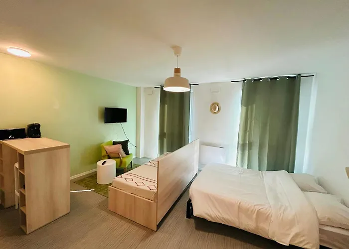 Moderne Au Coeur De We Live In R 303 * Reims